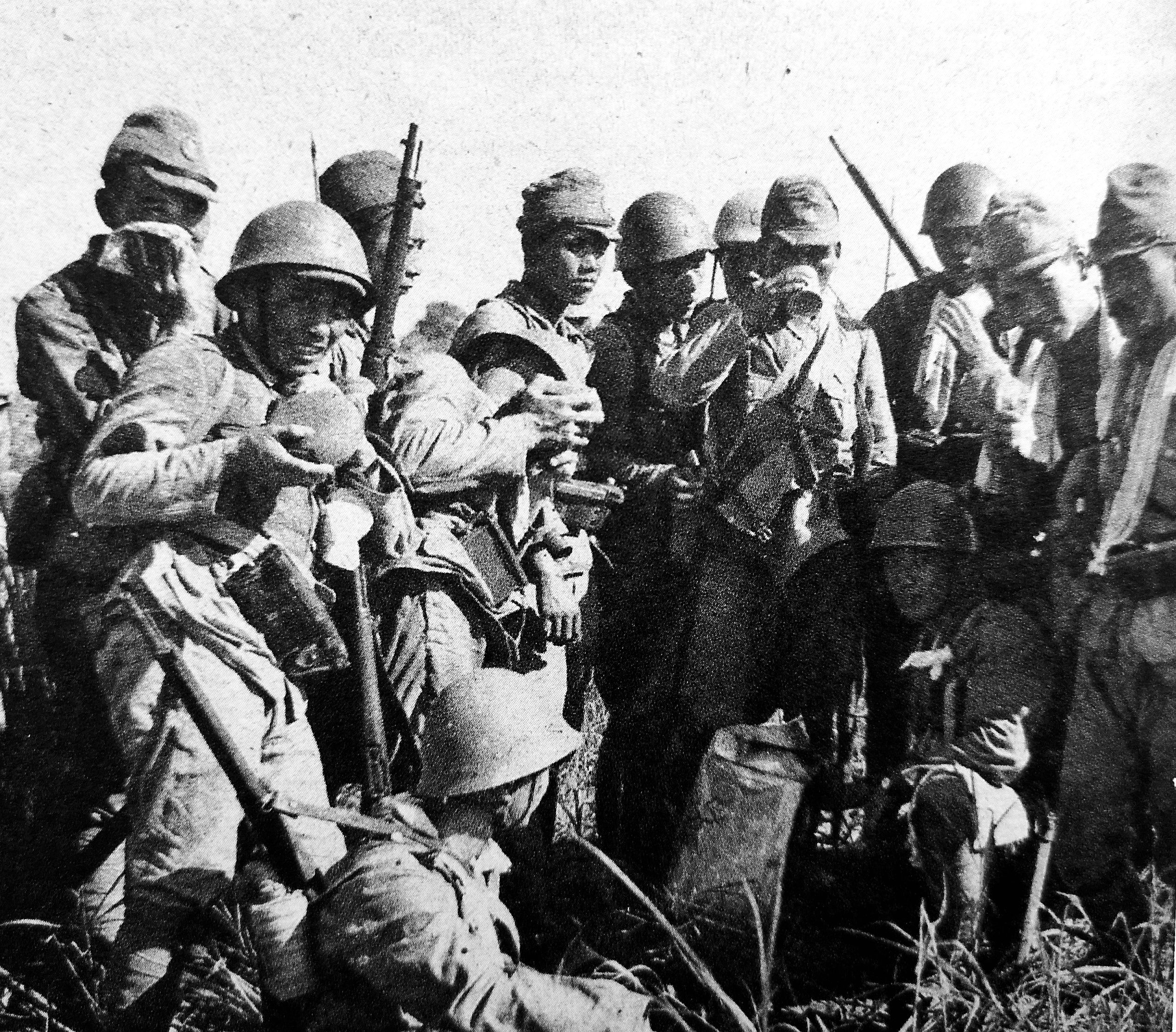 日军拥有700万士兵为何突然投降,拒不投降的日军躲进长白山