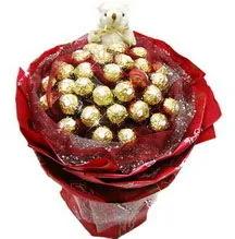 小巧克力球转动百亿美元，这家公司如何靠「送礼」逆袭中国市场？