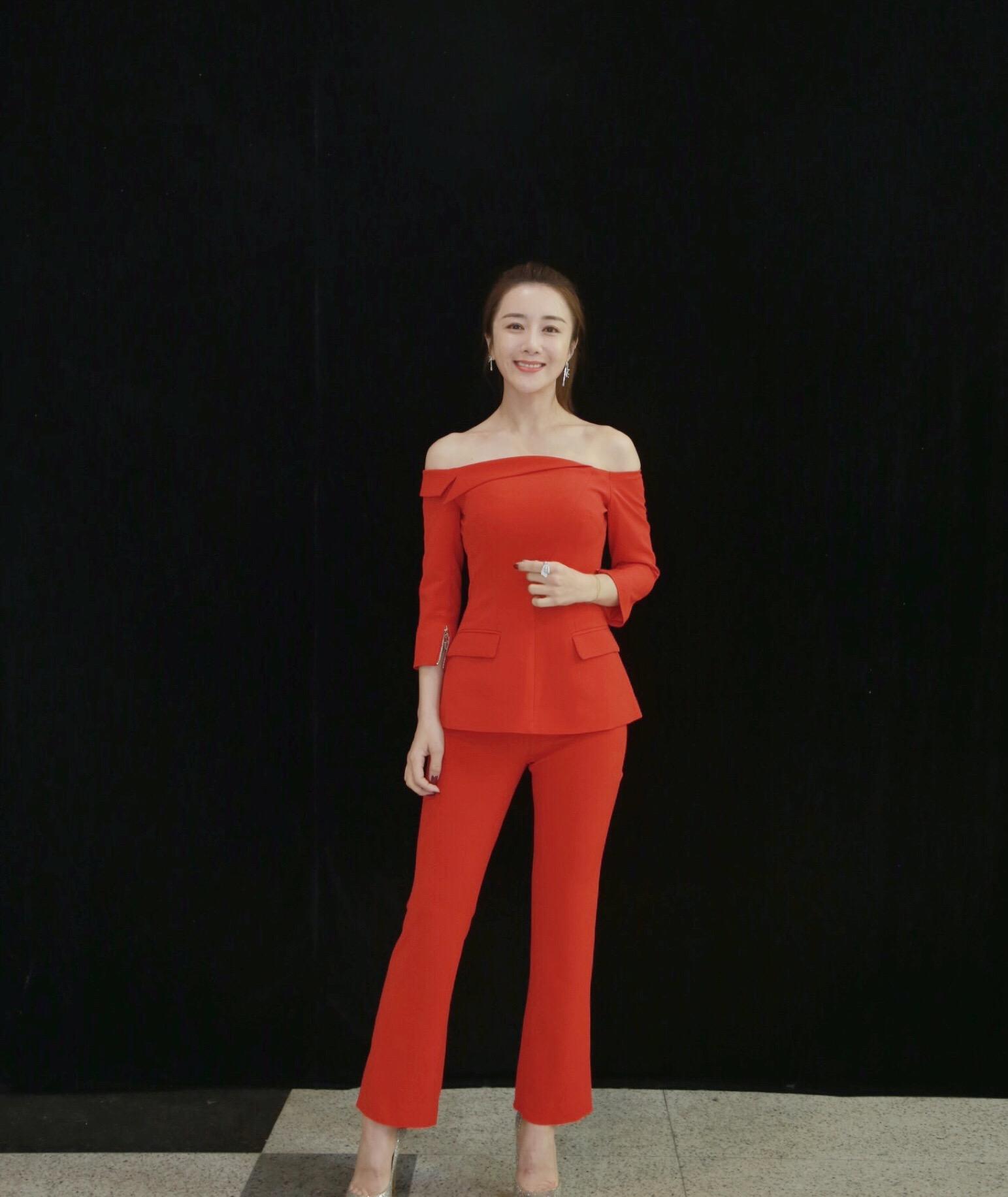 本命年宝宝洋气穿搭,矮个子本命年时尚穿搭三月