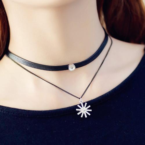 夏季搭配小饰品,夏日饰品的选择与搭配