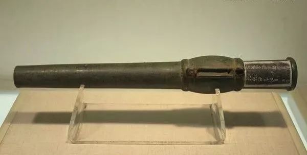 为什么叫冷兵器和热兵器,为什么冷兵器在现代不适用