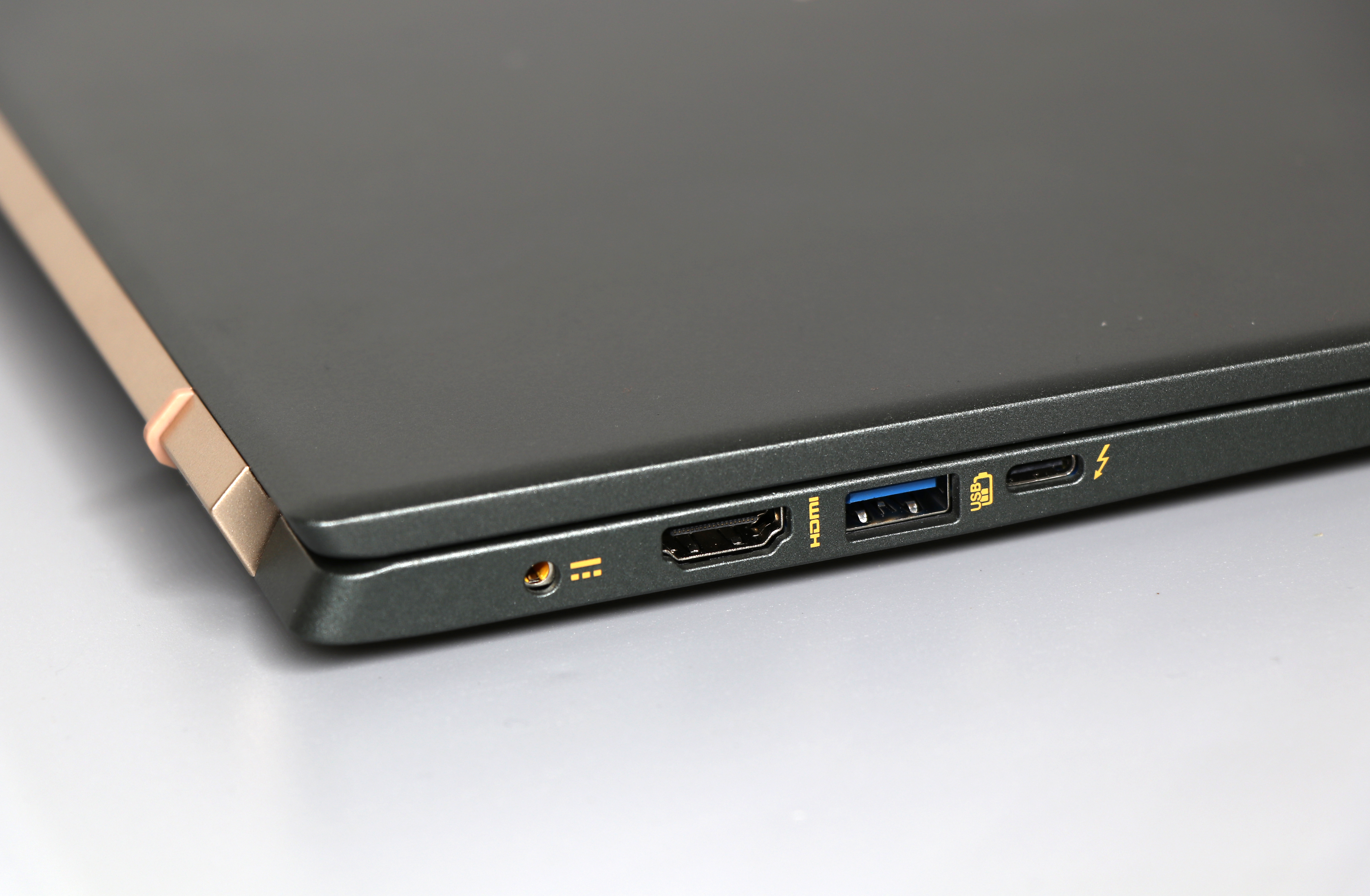 英特尔Evo认证笔记本，宏碁非凡S5全面评测