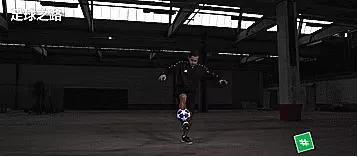 足球环绕教程,花式足球环绕地球