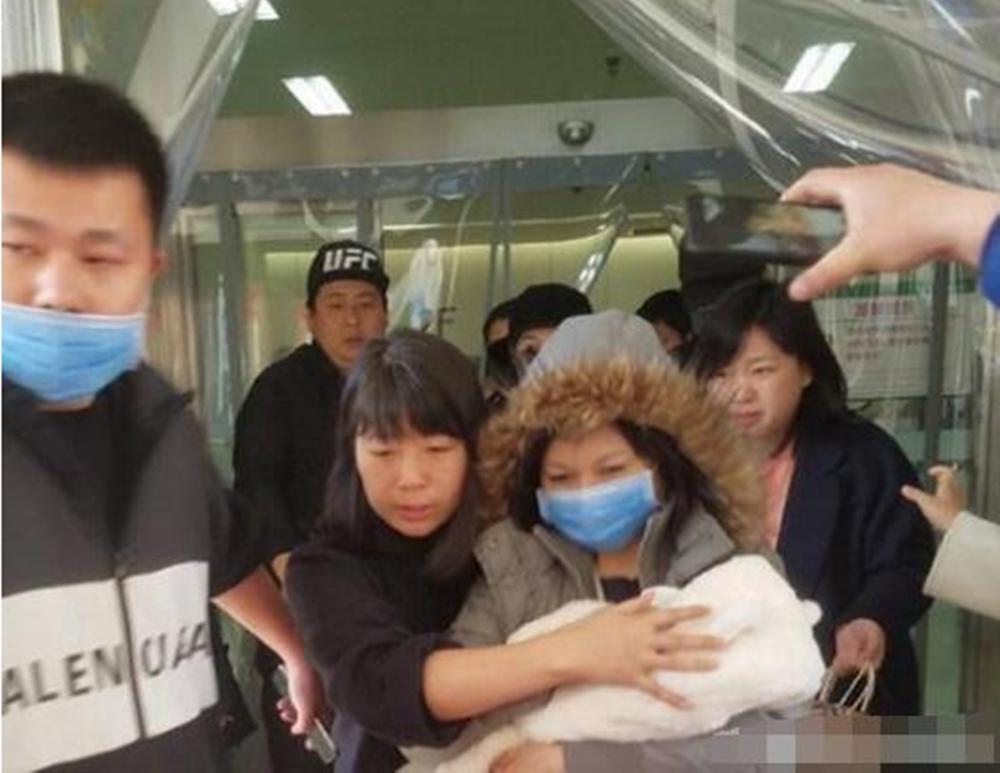 外国女人不坐月子就上班吗,外国女人不坐月子吗