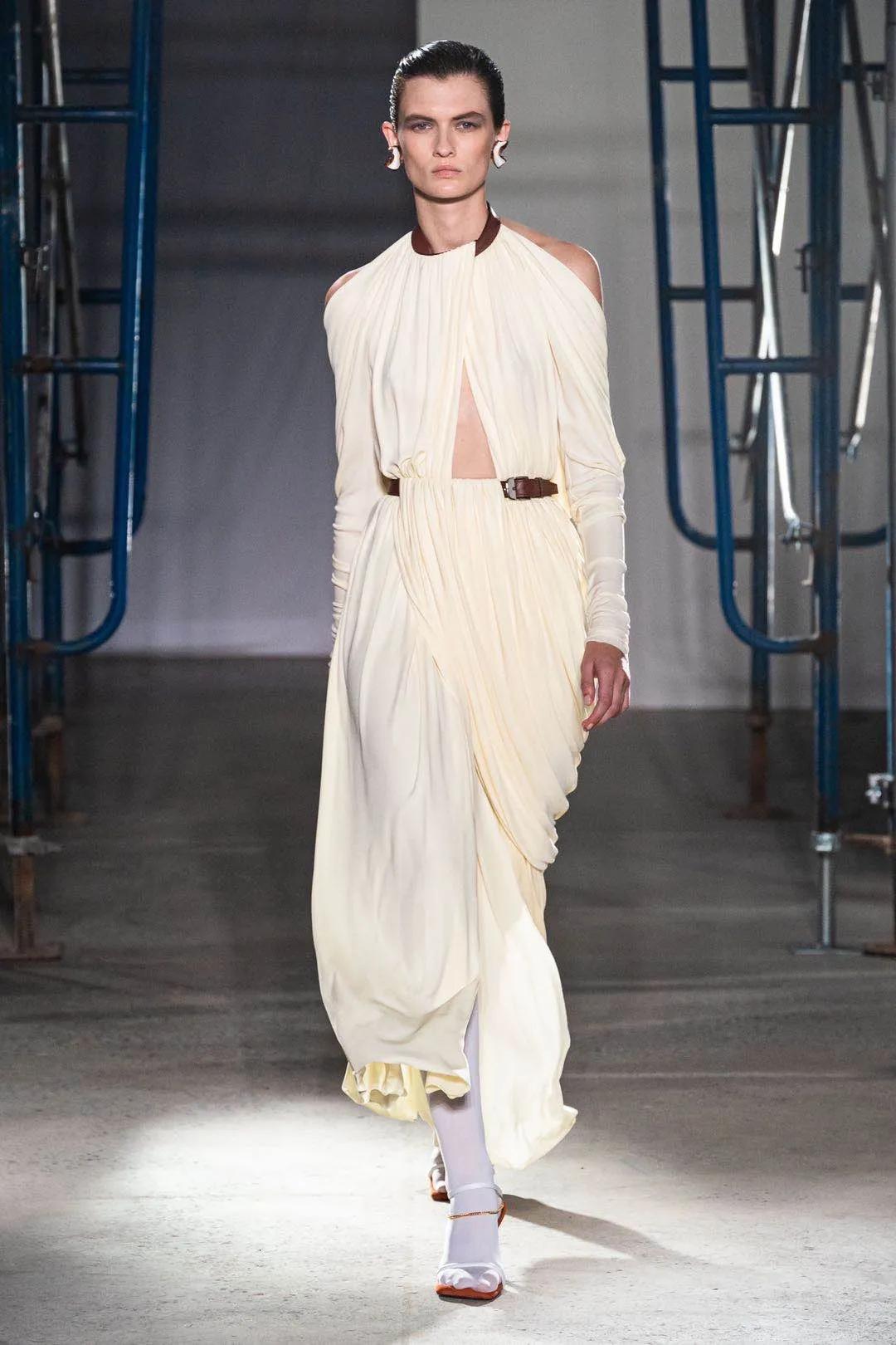 春夏必备单鞋这3双百搭不出错,秋季单鞋不用买有这几双就够了