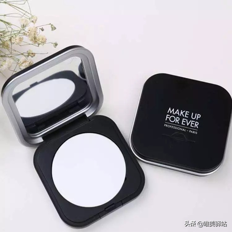 夏日油皮肌用什么定妆，不再变成花脸猫