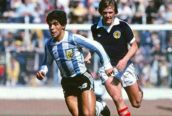 足坛最强的十个人,足坛十大10号球星