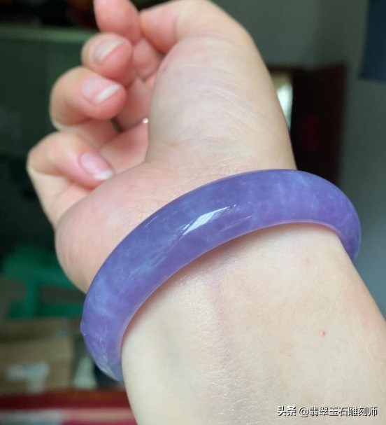 最便宜的翡翠手镯品种,绿货捡漏翡翠手镯
