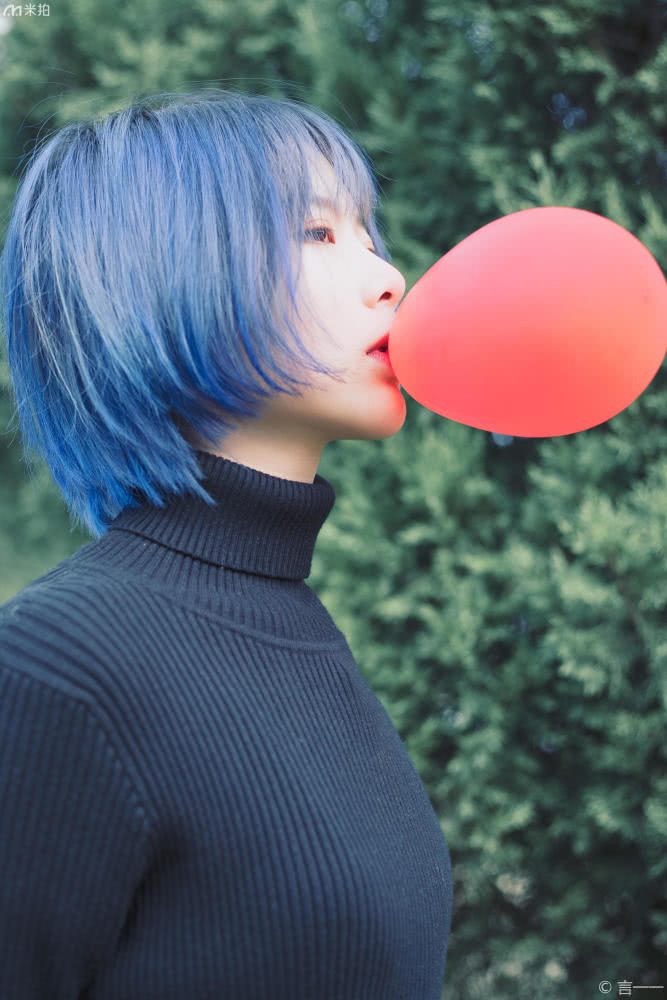 森系小清新女生写真,森系树林很酷写真