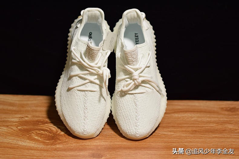 椰子350全新配色来撩 (纯白椰子350开箱)