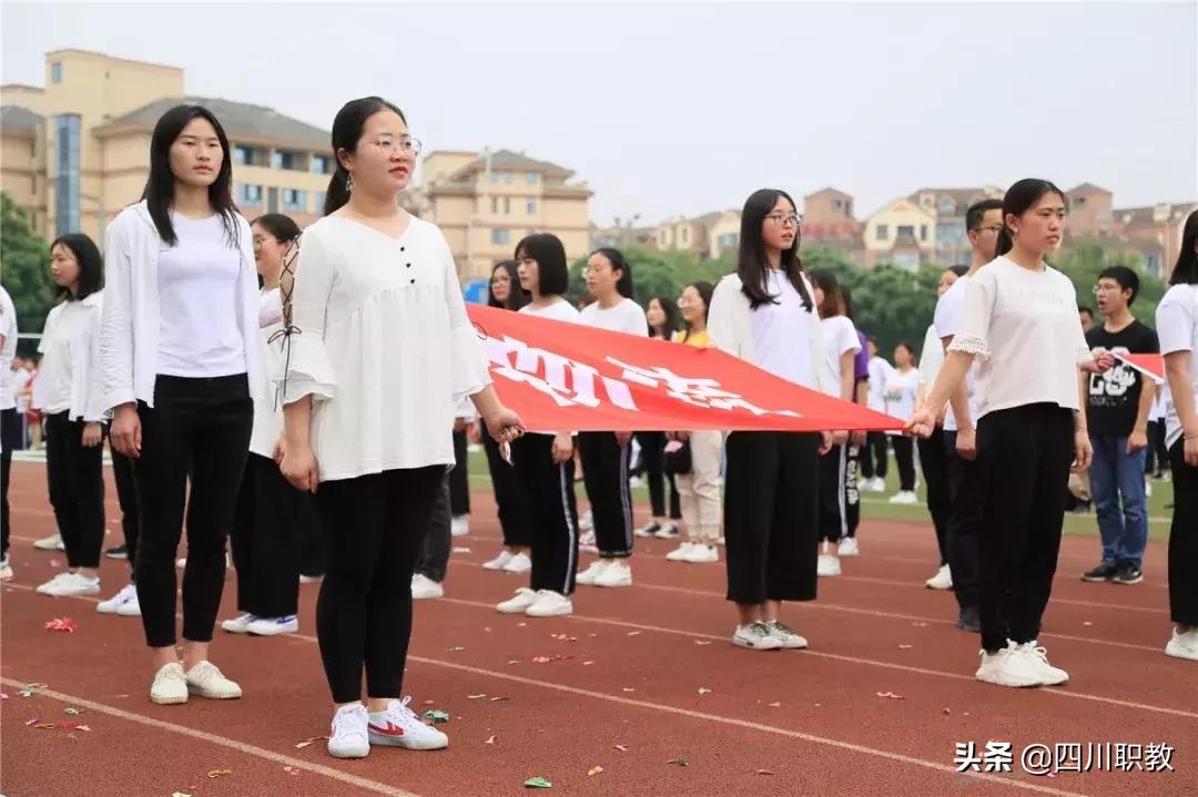 成都大学运动会来自不同国家,成都大学世界大学生运动会