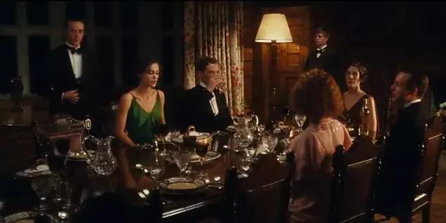 这部性感的「R级片」三刷都不过瘾