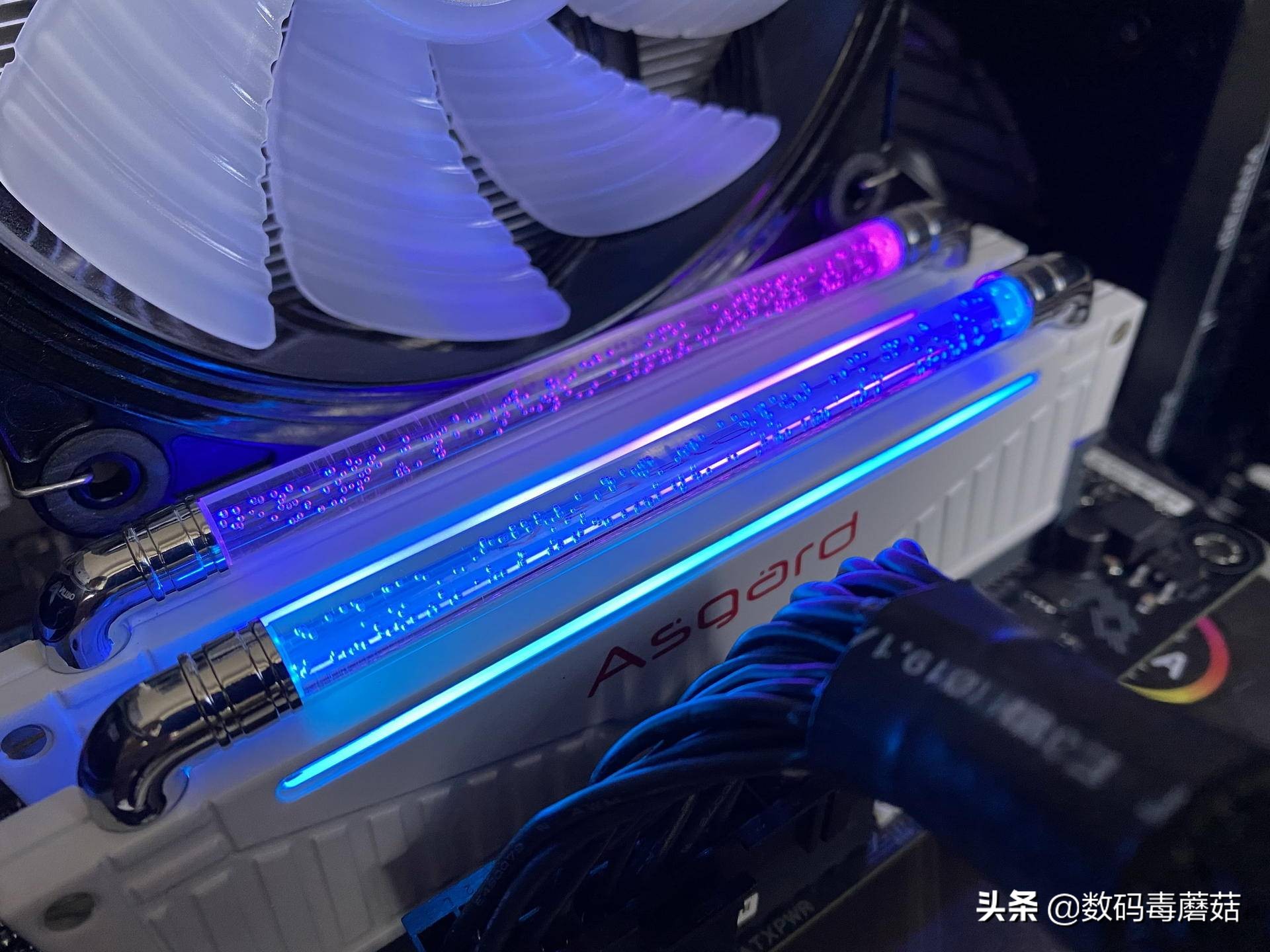 幻光戟OUT了：阿斯加特洛极W3ARGB内存测试报告