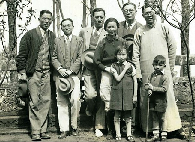 林徽因被冰心暗讽，被鲁迅骂“不纯洁”，为何她本人从不还嘴？