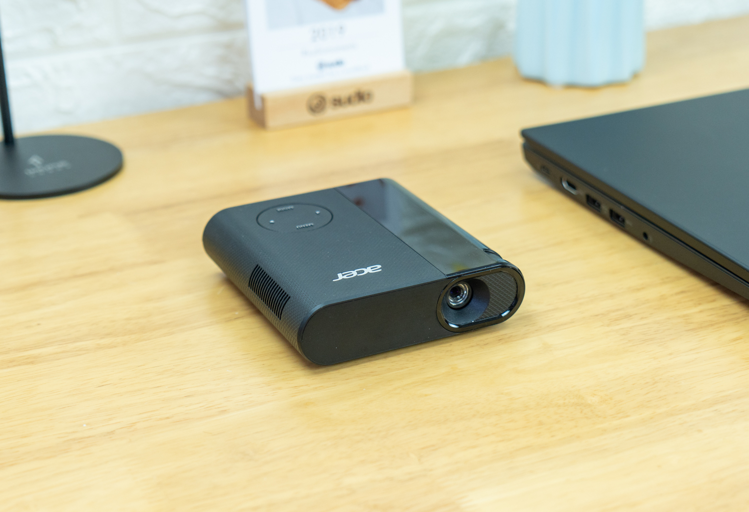 宏碁c200投影,宏碁t212投影仪