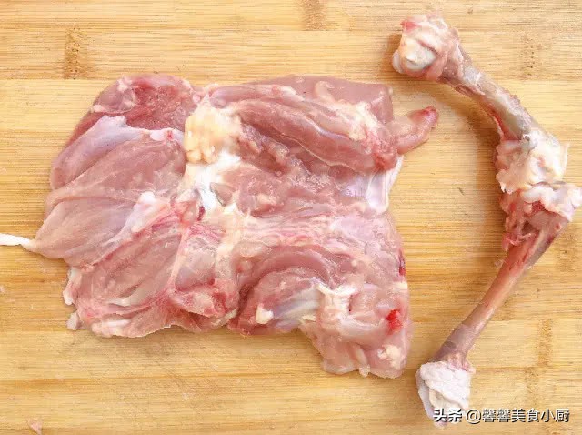 香菇蒸滑鸡的正宗做法,香菇蒸滑鸡怎么做好吃