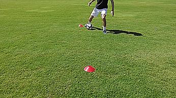 篮球过人训练方法,背身过人足球训练方法