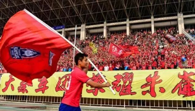 两年烧了30亿，万达彻底抛弃一方