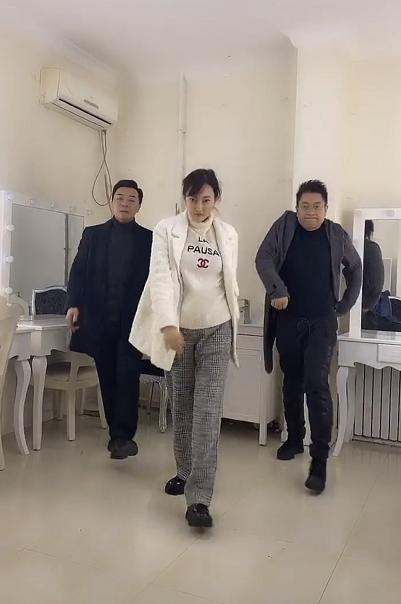 46岁牛莉现在的照片,45岁牛莉现在的照片