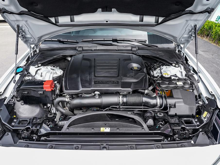 捷豹的小豹子多少钱,捷豹xel小豹子立标带灯