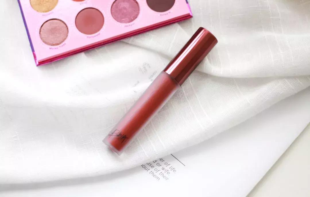 黄皮入手豆沙色,黄皮买了橘调口红