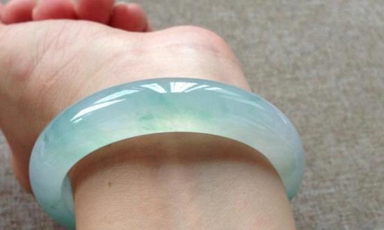 翡翠手镯的基本小常识,翡翠损耗