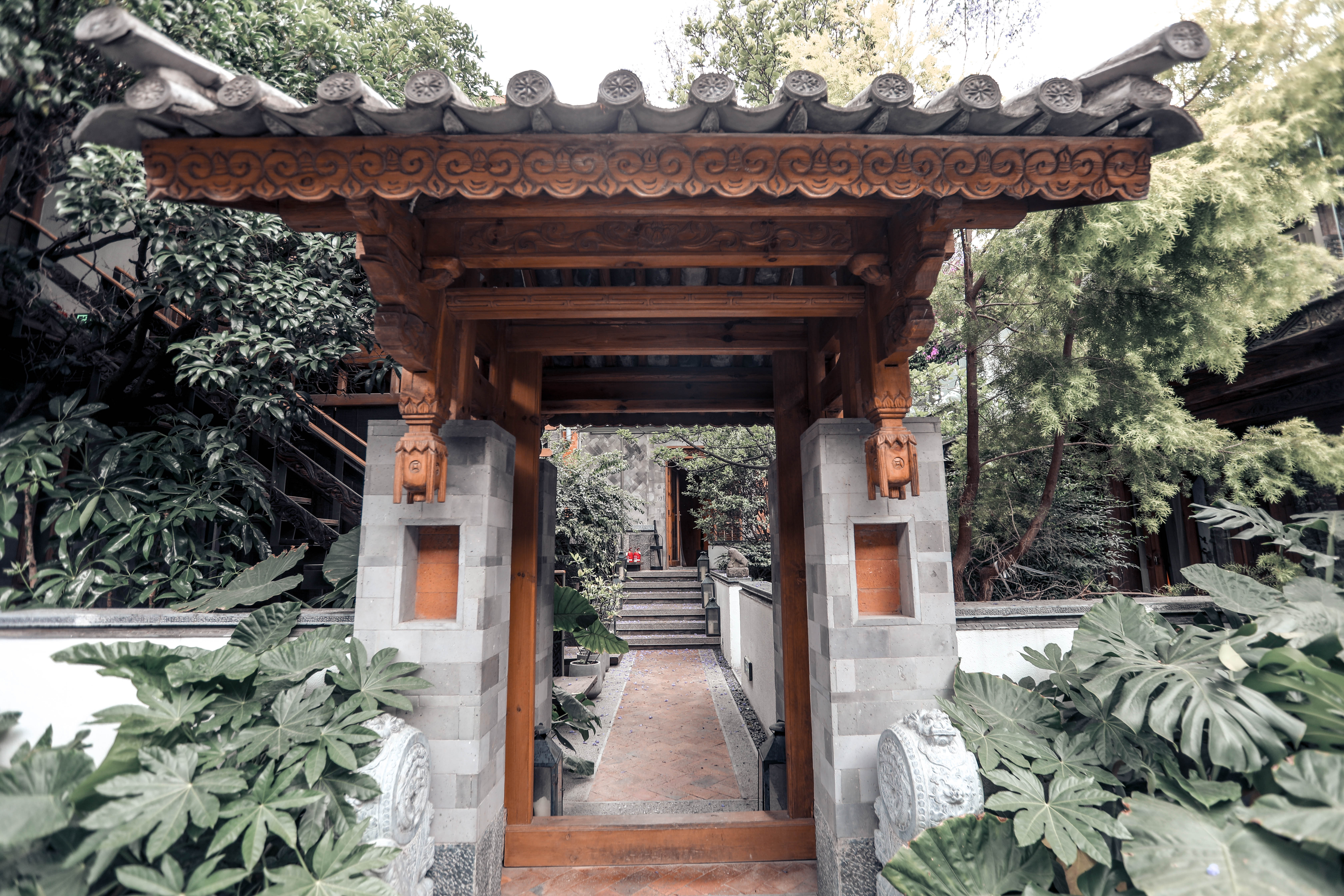 大理旅游酒店该选哪里,大理旅游攻略怎么订酒店