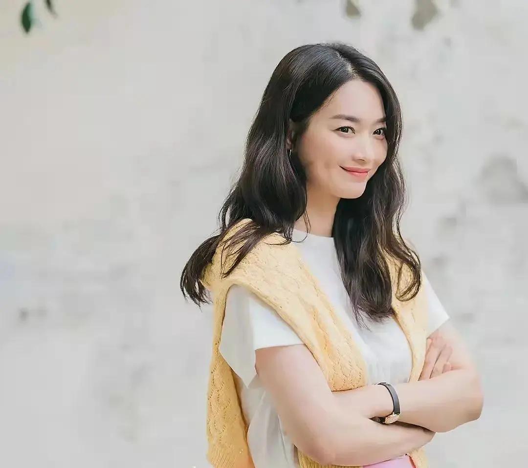 柔美的细胞们金高银穿搭,金高银柔美的细胞君穿搭