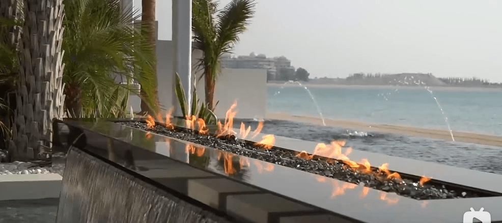 迪拜小哥豪宅,迪拜土豪哥卖劳斯莱斯