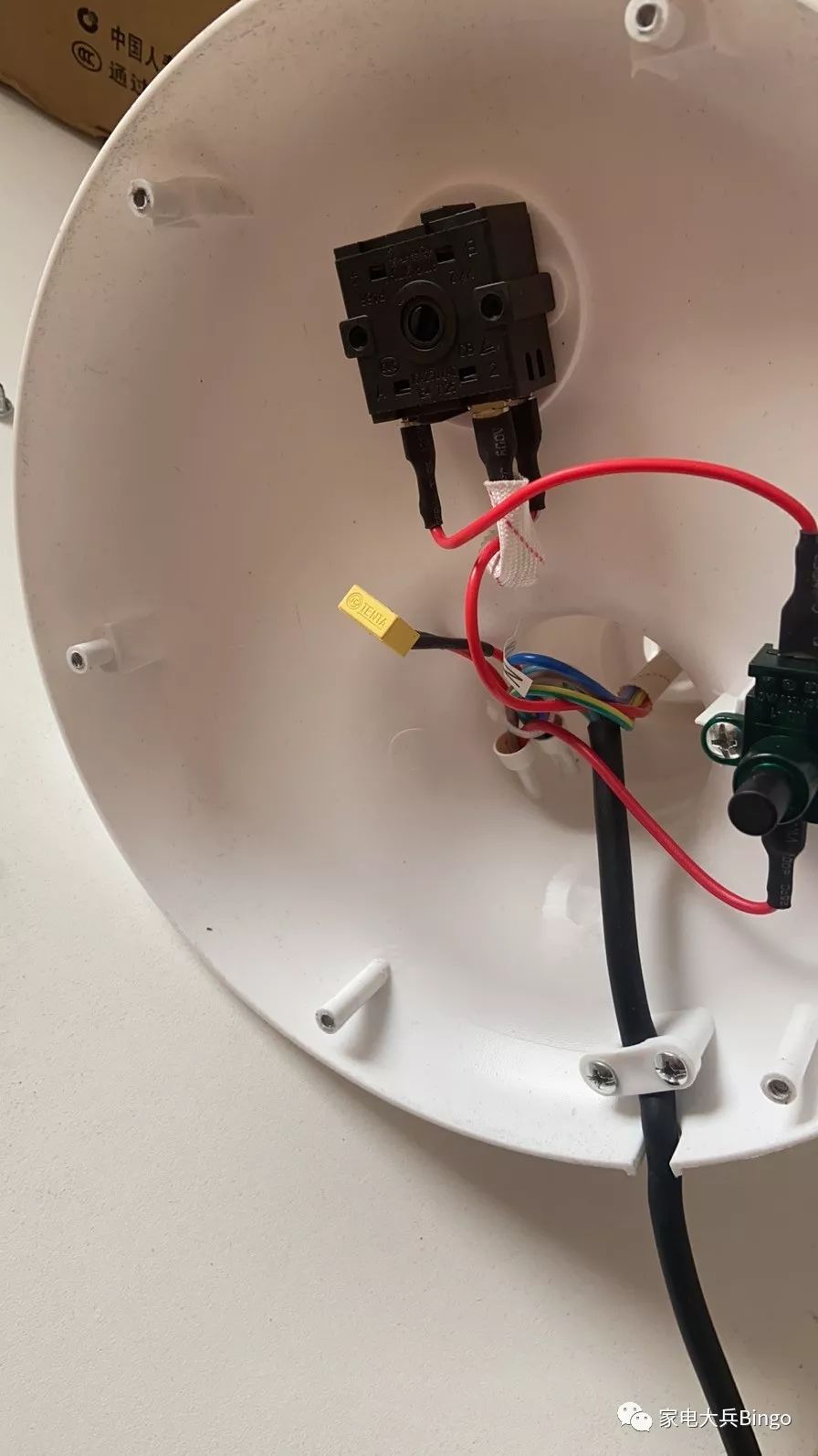 油汀跟踢脚线取暖器用电实测,小太阳取暖器实验