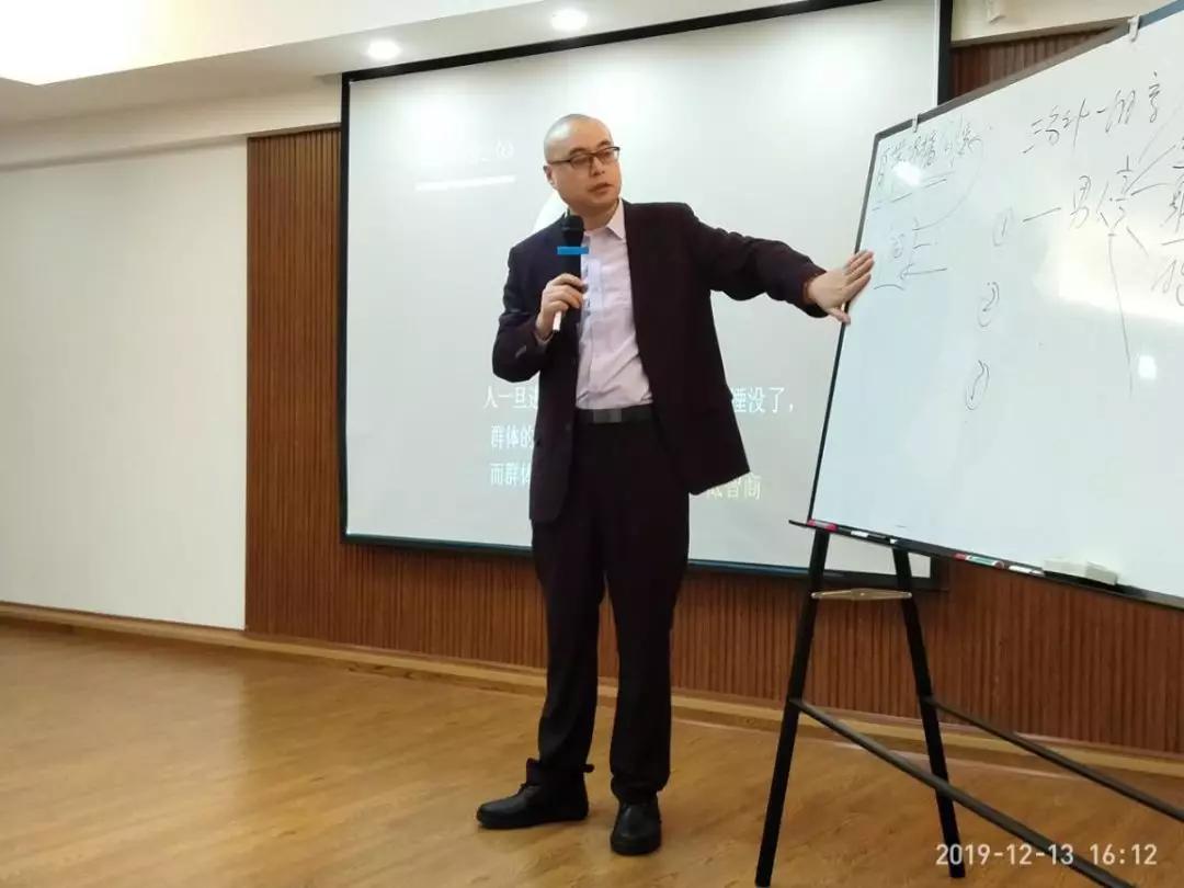 上讲台讲课紧张怎么解决,上讲台紧张怎么办