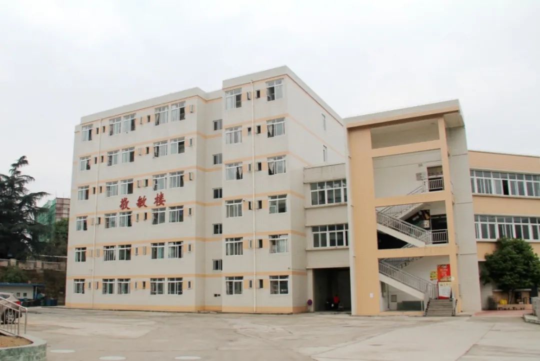 科学城一中长什么样,科学城一中怎样