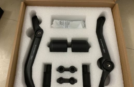 杜卡迪monster821vsscrambler1100,杜卡迪ducatimonster821多少钱