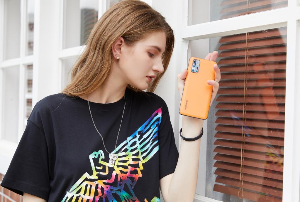 iqoo35g版参数,iqoo3系列5g旗舰