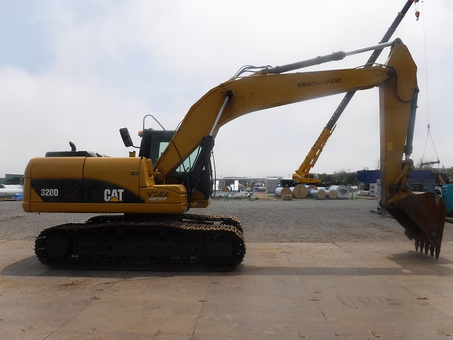 日本卡特313挖掘机价格表,卡特cat330挖掘机价格