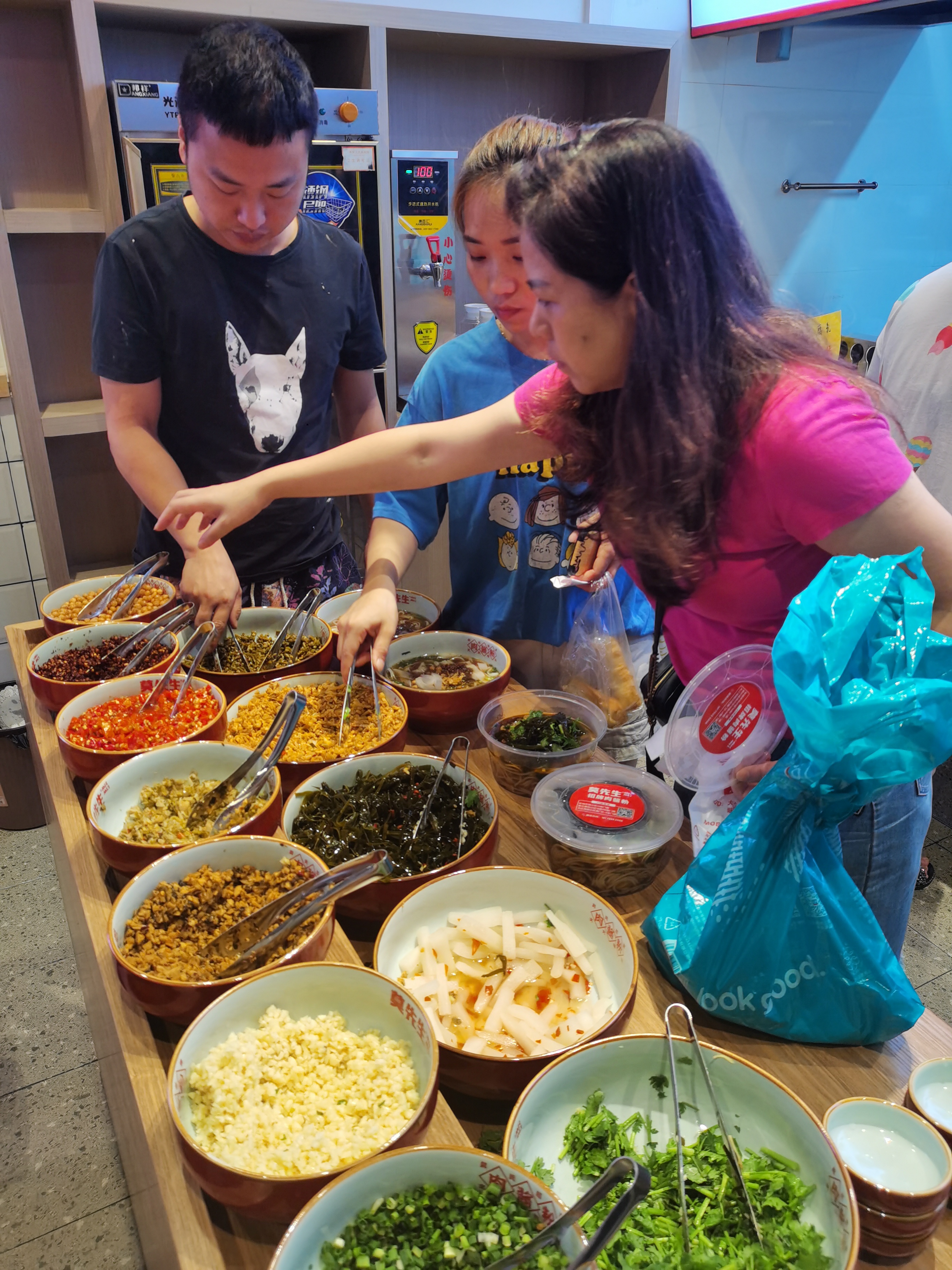 莫先生餐饮管理服务,莫先生餐饮加盟费