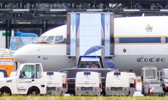 泰王带妃子去旅游,泰王带妃子旅游