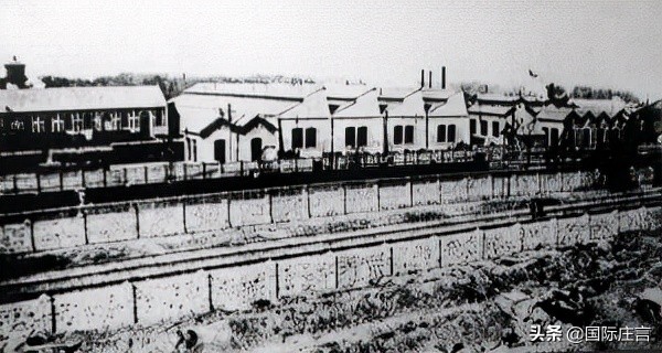 石家庄火车是什么样子的,火车怎么创造的