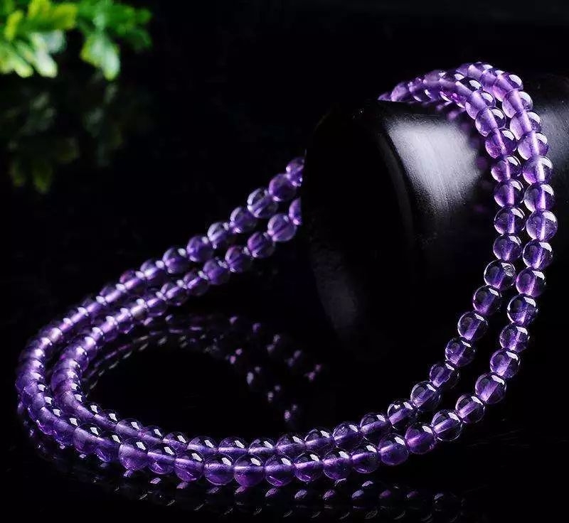 手串忌讳戴几颗珠子,手串的佩戴方法和讲究