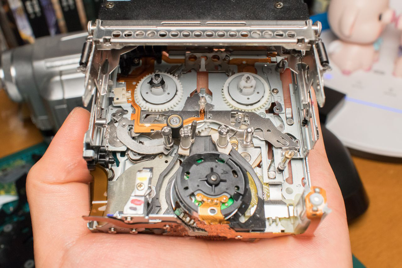 老款磁带dv摄像机工作原理,手持dv磁带摄像机