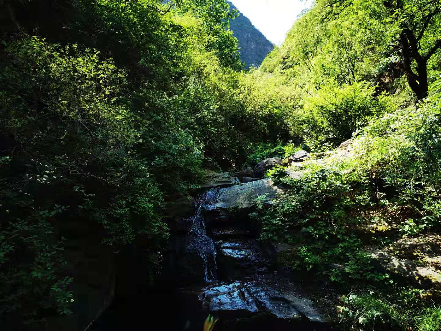 打卡北京双龙峡风景区,十里溪流百潭瀑布,北方小九寨名不虚传