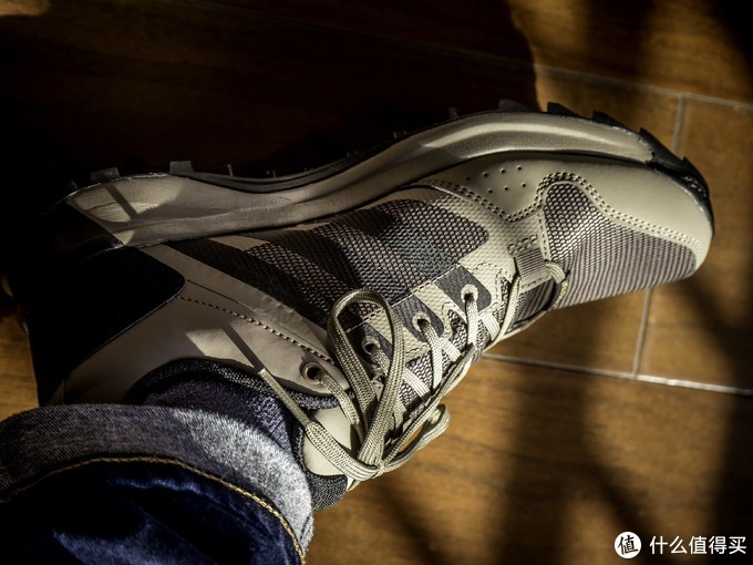 adidas阿迪达斯男子运动鞋,阿迪达斯新款球鞋测评