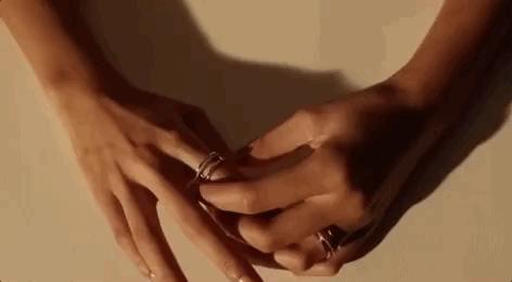 买戒指最合适的价格,哪种戒指价格高保值