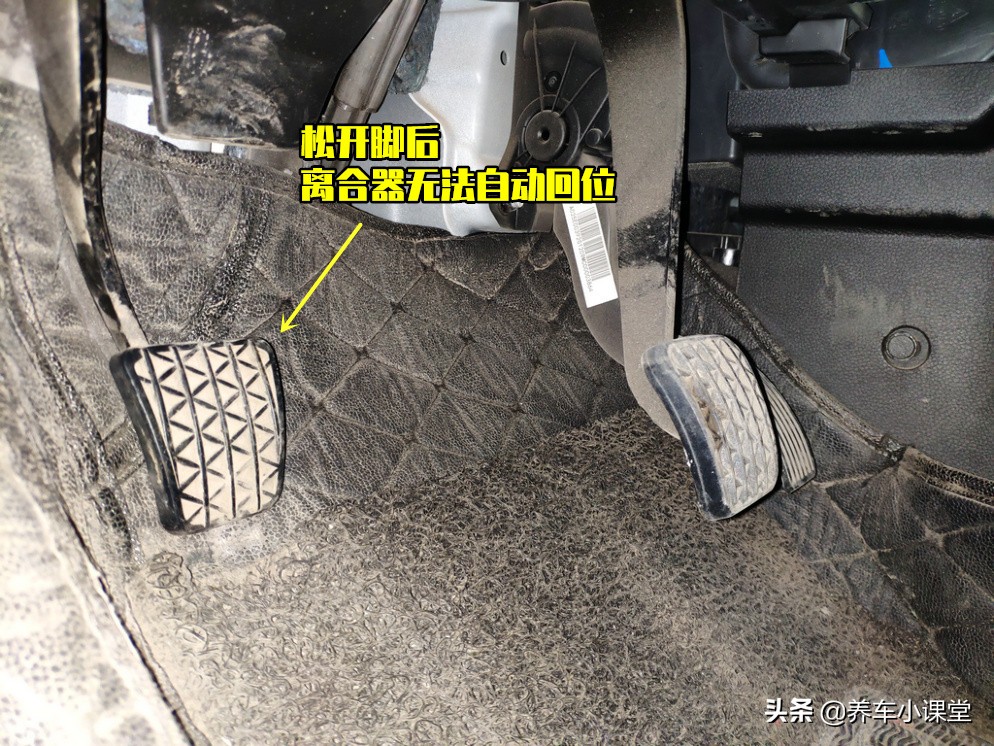 换挡不小心打齿危害大吗,离合器挂挡打齿