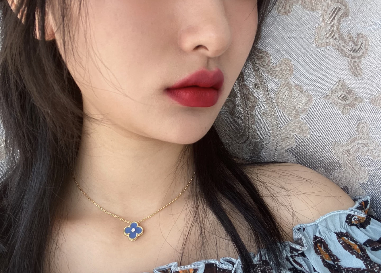 阿玛尼推荐颜色唇膏有哪些,阿玛尼405试色浅唇膏怎么样