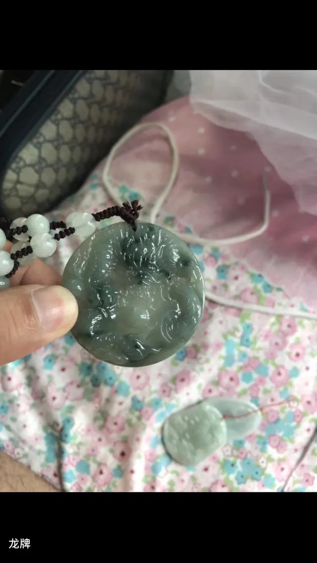 四会翡翠市场高糯化一般价格,四会冰种翡翠的市场价格