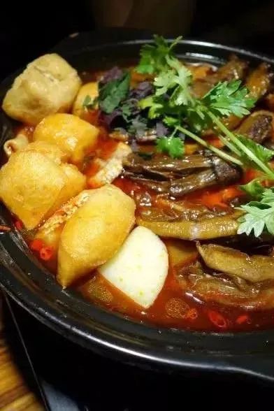 南宁最好吃的田螺煲,南宁田螺鸭脚煲