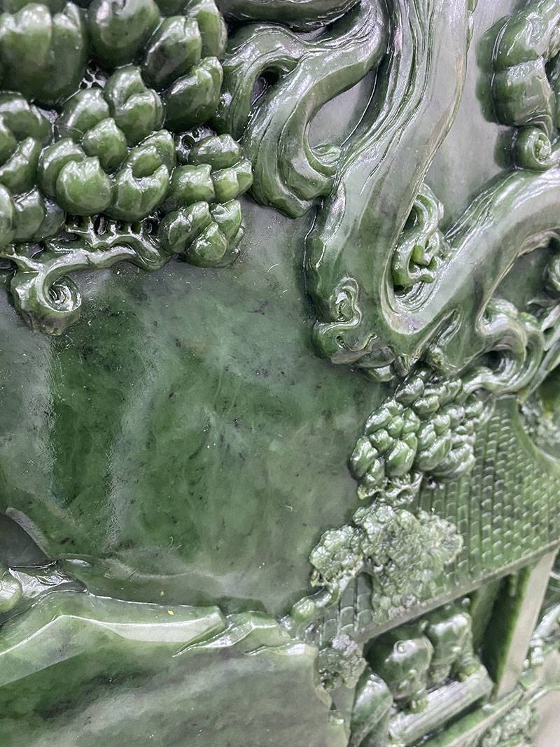 五彩斑斓的和田玉家族!这抹价值不菲万的“绿”来自何方?