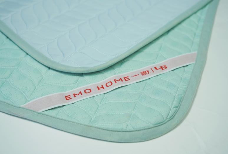 凉而不冰的冰丝乳胶凉席,乳胶凉席冰丝凉席藤席哪种比较好