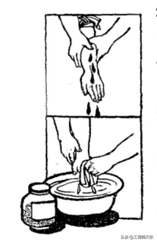 浙江男子走夜路被剧毒蛇咬，成功自救！做法实用，比教科书还经典